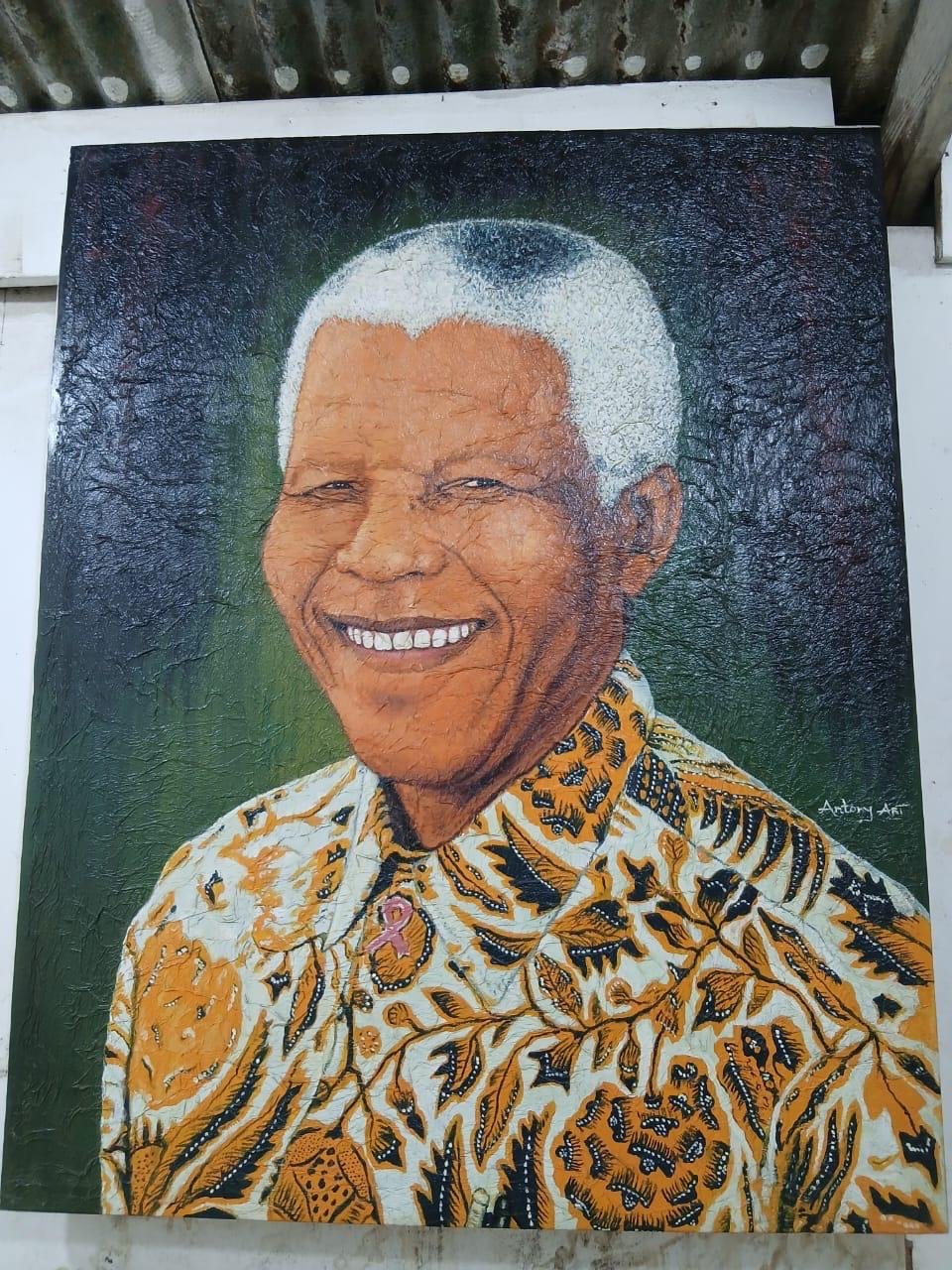Madiba — The Smile That Moved the World